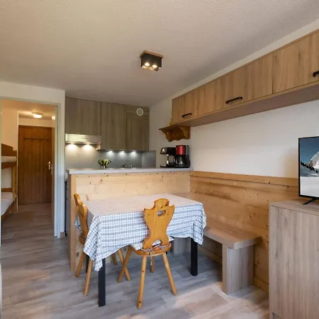 Apartmán Proche Pistes Et Commerces Avec Garage - Fr-1-304-254