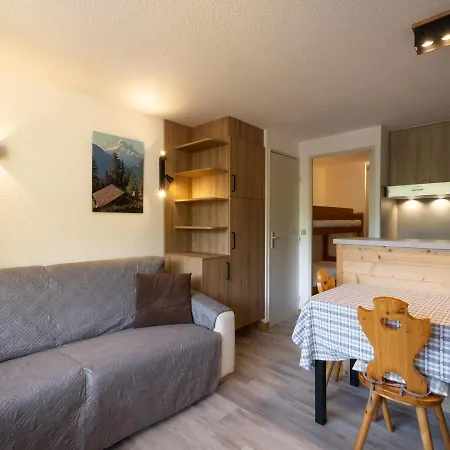 Apartmán Proche Pistes Et Commerces Avec Garage - Fr-1-304-254